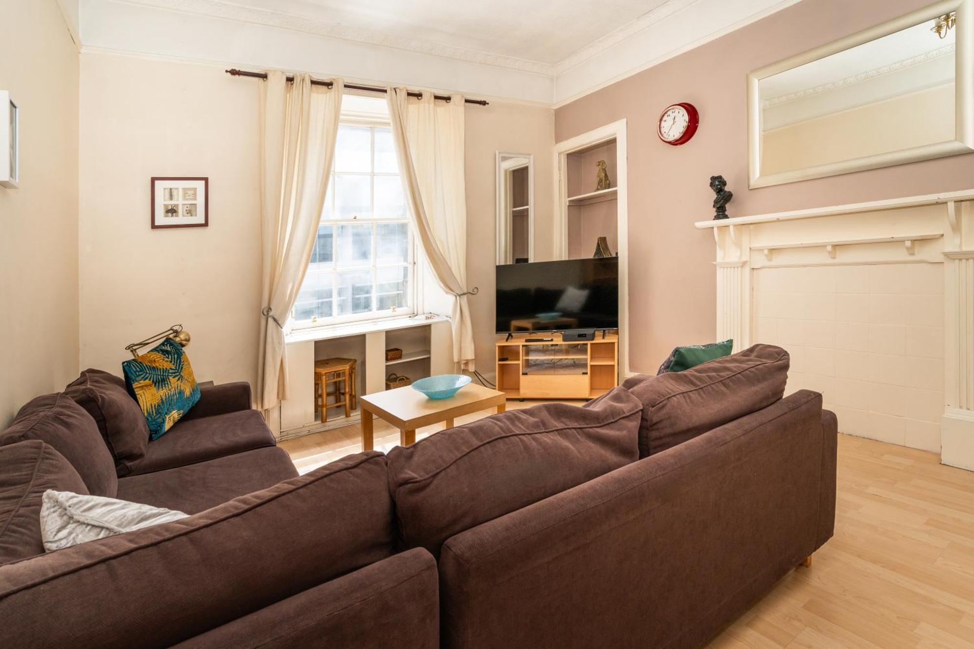 Charming 2bd Flat 10 Minutes To Castle * Edinburgh